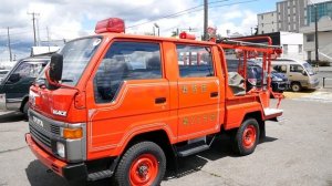 Overlander 1989 Toyota Hiace Fire Truck Walkaround (english)