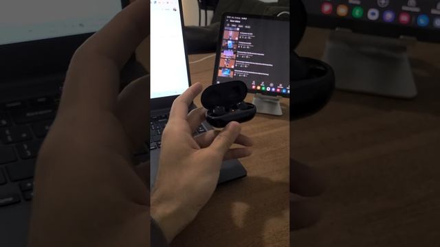 Samsung Galaxy Buds+ e a interação com o Galaxy Tab e Galaxy Book2