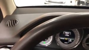 Запуск двигателя Mercedes-Benz GLK 300 с двигателем М276.