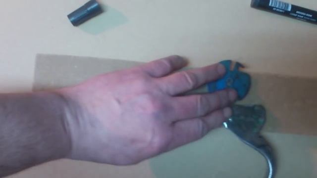 Простой самодельный спусковой механизм для арбалета (классический "орех") смотреть онлайн