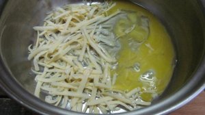 Быстрый суп с яйцом и сыром