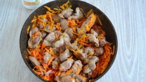 Капуста тушеная с куриными желудками