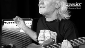 Wolfgang Schmid über den Warwick BC80 combo