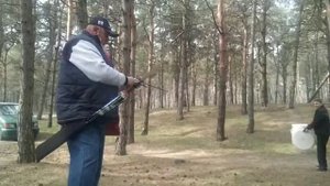 Стрельба из лука по летящей мишени...