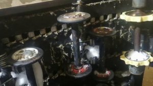 Снегоход  буран Пробую ремонт гусениц.Сани валакуши из куска железа.