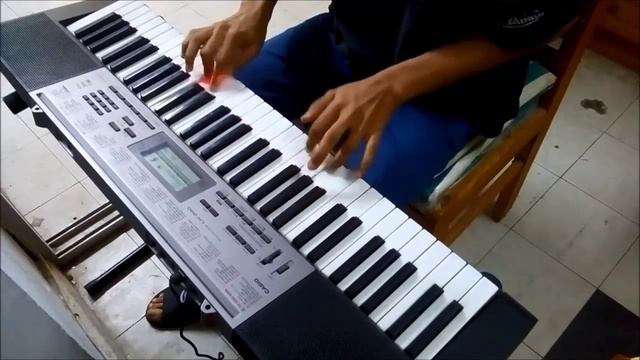 Playing Turkish march , Fur Elise and Hungarian Dance on the casio lighted keyboard lk-240 смотреть онлайн