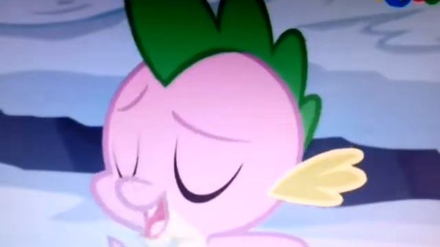 Спайк дружит с оборотнем смотреть онлайн