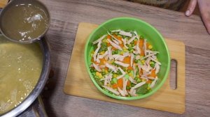 Заливное на Новогодний стол! Рецепт из курицы с овощами.