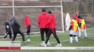 Игроки ФК «Алания» провели тренировку для солнечных детей