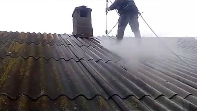 Чистка крыши в Барановичах смотреть онлайн
