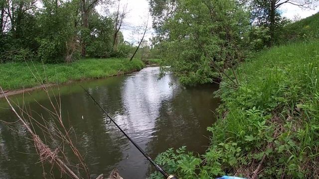 Голавль на спиннин ! Малая река Тульской области ! смотреть онлайн