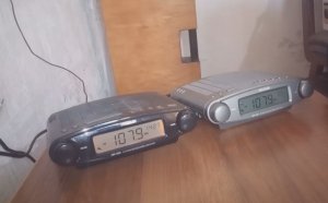 FM приёмник TECSUN MP-300 + J-антенна