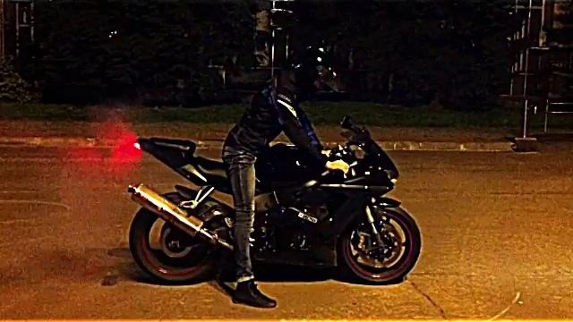 Титановая банка yoshimura звук выхлоп yamaha r6 sound exhaust burnout sport