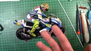 Tamiya 1/12 Valentino Rossi Figure (High-Speed Riding) # 14118 Build 12 - www.emodels.co.uk