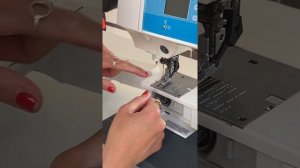 Pfaff Expression 2028 Einfädel Erklär Video