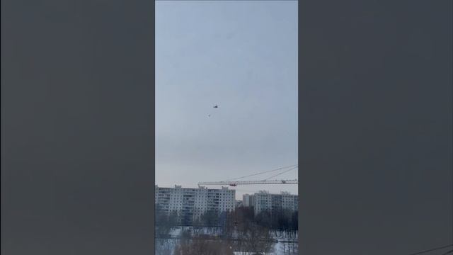 10.01.2023. Ка-32. Москва. Тушение пожара склада смотреть онлайн