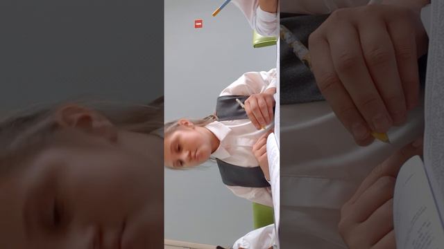 Я не понимаю почему опять камера перевернулась простите за такой резкий обрыв третия часть уже вышл смотреть онлайн