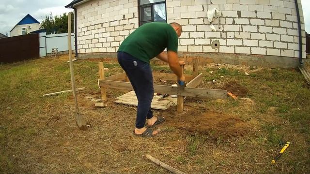 Бюджетный вибростол своими руками, для изготовления тротуарной плитки.