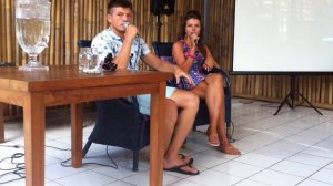 Сколько и как зарабатывают на YouTube? Интервью с travel-блоггерами "Своим ходом"