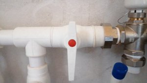 Установка смесительного узла для тёплых полов