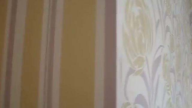 Как оклеить наружный углол обоями. смотреть онлайн