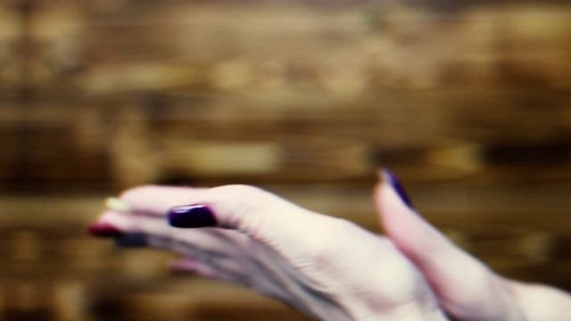 Реклама салона красоты "Лаборатория волос" в стиле B-roll смотреть онлайн