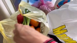 ВЛОГ. Кира удивила. Обновила холодильник. Серёжа недоволен. Добби плачет.