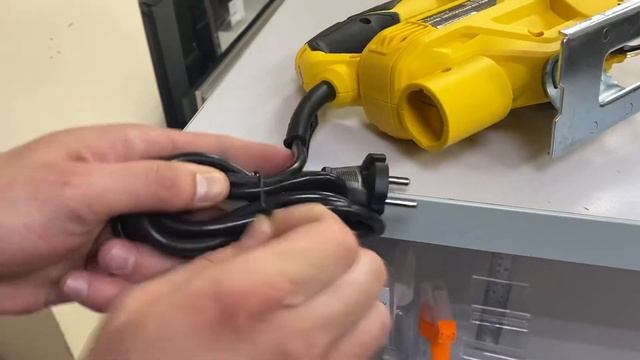 Лобзик Kolner смотреть онлайн