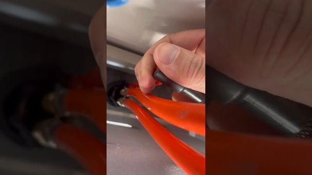 Ключ для хухонных кранов- вороний коготь! #сантехника #москва #стройка