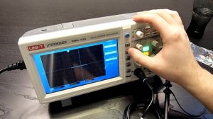 UNI-T digital oscilloscope UTD2052CEX review - in english