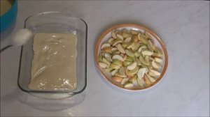 Шарлотка с яблоками. Простой и быстрый классический рецепт шарлотки в духовке. Яблочный пирог.