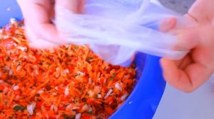 ТАК-МАЛО-КТО-ДЕЛАЕТ-А-ЗРЯ-УНИВЕРСАЛЬНАЯ-_5.mp4