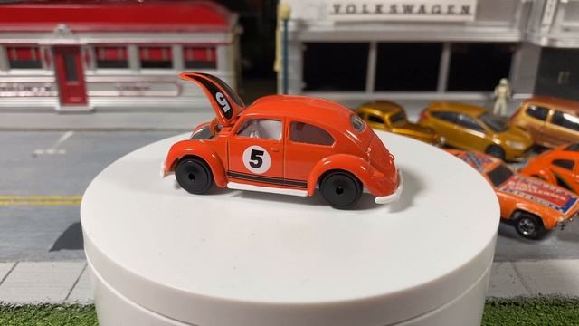 DIecast Challenge: 10 Random Orange Cars from @charlesdiecastgarage смотреть онлайн
