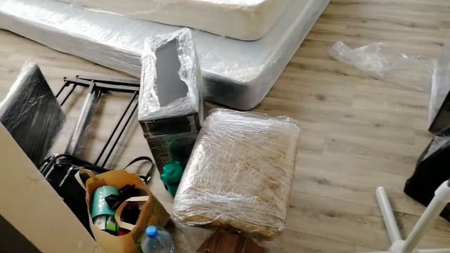 Мы переехали/Кошка в доме/Первая ночь в нашей квартире