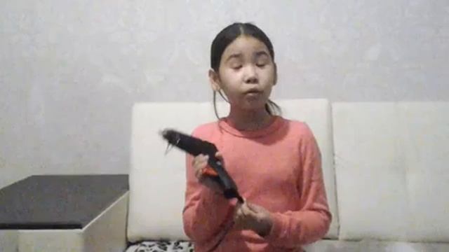 Детский взгляд на "Клеевой пистолет"