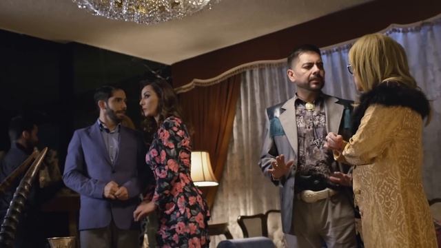 Capítulo 11: El fan narco-psicópata | Julia Vs Julia - Distrito Comedia смотреть онлайн