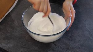 МЕДОВИК без раскатки коржей за 30 минут, ПРОСТОЙ, вкусный и быстрый рецепт МЕДОВОГО ТОРТА