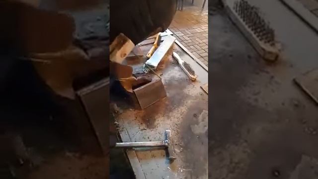 Однослойная сварка стыковых и угловых швов в нижнем положений смотреть онлайн