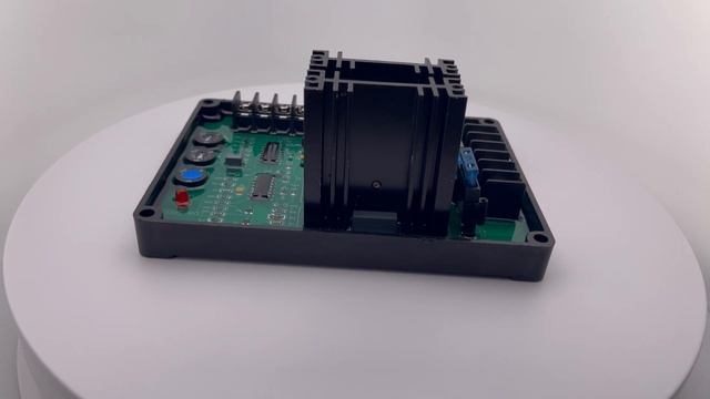 Регулятор напряжения GAVR-15B смотреть онлайн