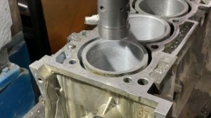 Запчасти в работе: Гильзовка блока двигателя G4KE: расточка цилиндров под гильзы