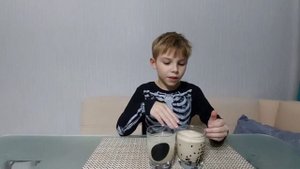 Функциональная грамотность 3 класс : Опыт с брожением
