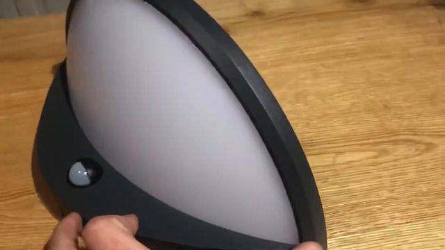 Уличный светильник с датчиком движения Eglo 97312 смотреть онлайн