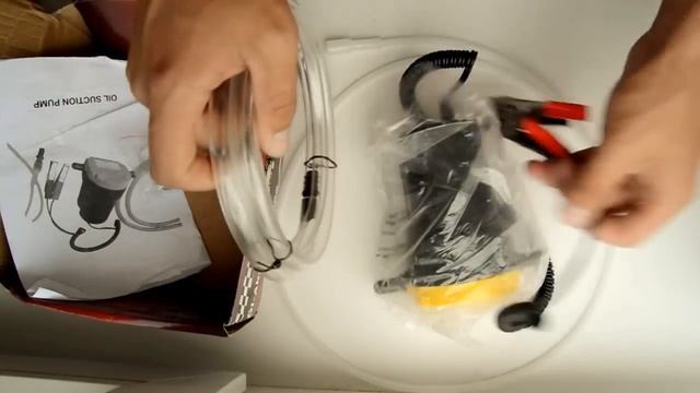 Как откачать масло из двигателя портативной откачкой! смотреть онлайн