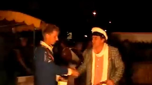 Шамиль Бериев выиграл мобильный телефон! смотреть онлайн