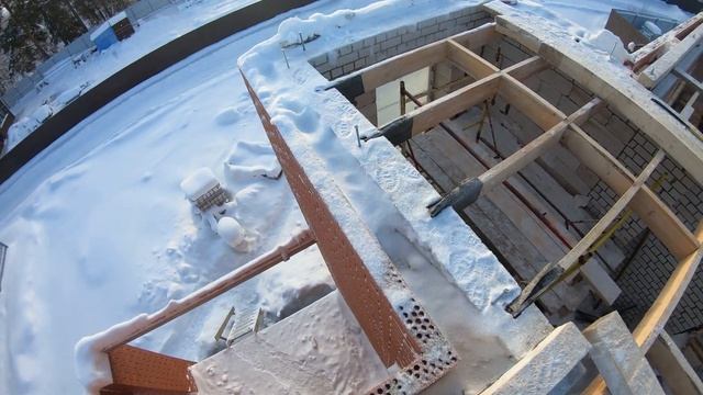 Четырехскатная кровля с нессиметричным эркером смотреть онлайн