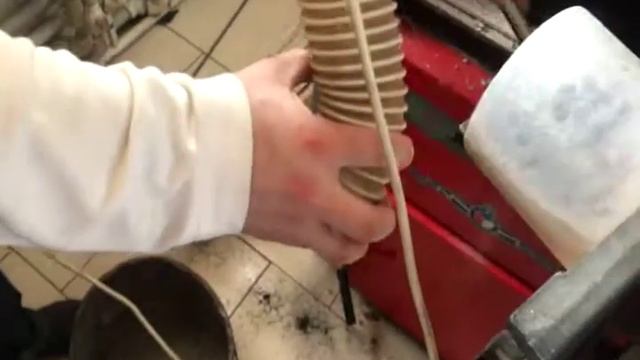 Чистка пеллетного котла при работе на пеллете из лузги