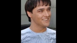 ОТ БЕЛЫХ РОЗ