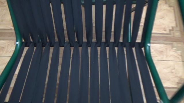 Ремонт старого кресла (качалки) Перетяжка садовой мебели лентой для строп. Новая жизнь старой мебел