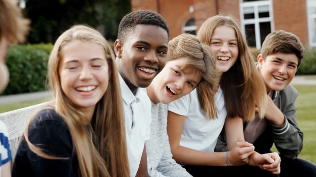 11 Hard Truths I Had to Accept That Made Me Stronger смотреть онлайн