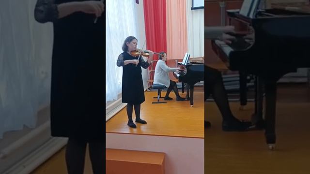 Шарипова Аделина, 12 лет, МАУ ДО ДМШ N 1 г. Учалы, А. Дворжак "Цыганская песня". смотреть онлайн